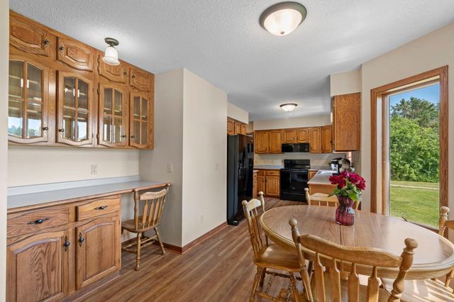 2733 Neal Avenue N, Stillwater, MN 55082