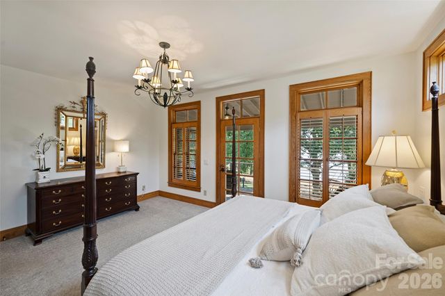 602 Pearl Bay Drive, New London, NC 28127