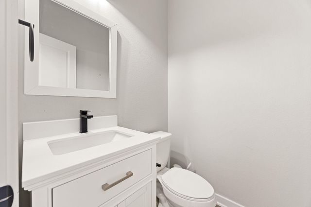 8422 Berry Green Lane, Houston, TX 77022