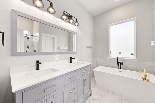 8422 Berry Green Lane, Houston, TX 77022