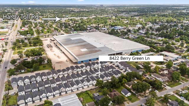 8422 Berry Green Lane, Houston, TX 77022