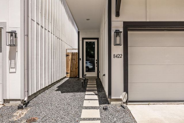 8422 Berry Green Lane, Houston, TX 77022