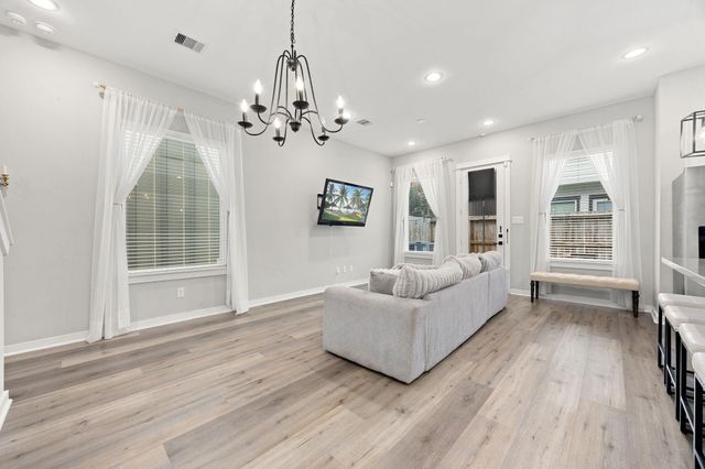 8422 Berry Green Lane, Houston, TX 77022