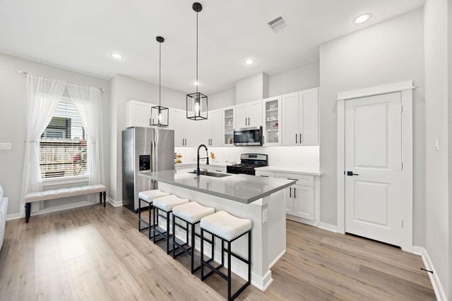 8422 Berry Green Lane, Houston, TX 77022