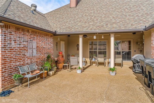 61 Turnbury Drive, Bossier City, LA 71111