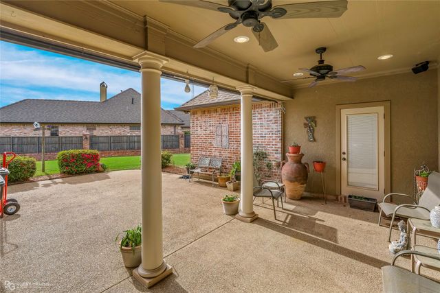 61 Turnbury Drive, Bossier City, LA 71111