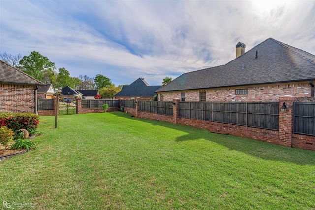 61 Turnbury Drive, Bossier City, LA 71111