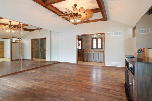 16814 NE 116TH Street, Liberty, MO 64068