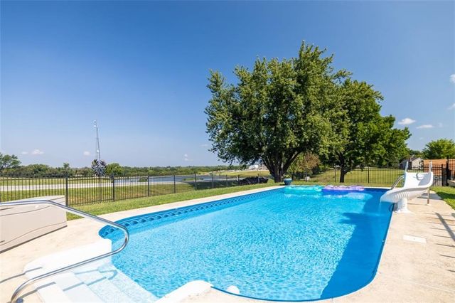 16814 NE 116TH Street, Liberty, MO 64068