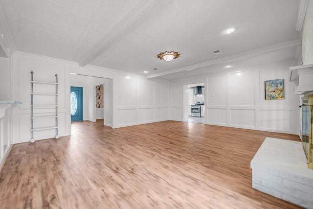 1910 Wildwood Lane, Richmond, TX 77406