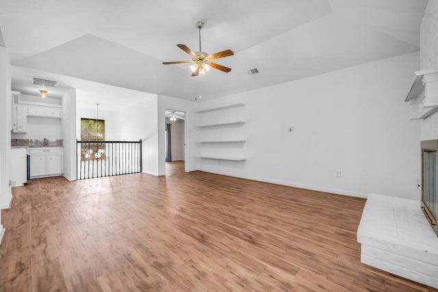1910 Wildwood Lane, Richmond, TX 77406