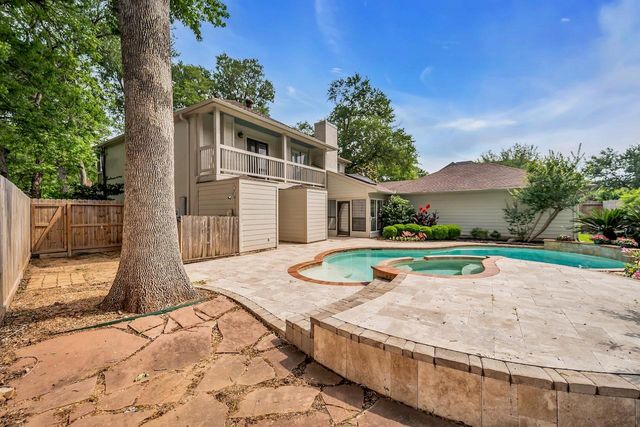 1910 Wildwood Lane, Richmond, TX 77406