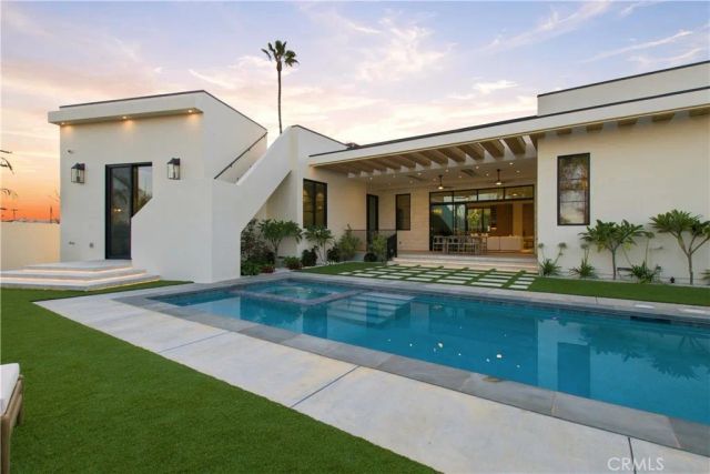 16966 Livorno Drive, Pacific Palisades, CA 90272
