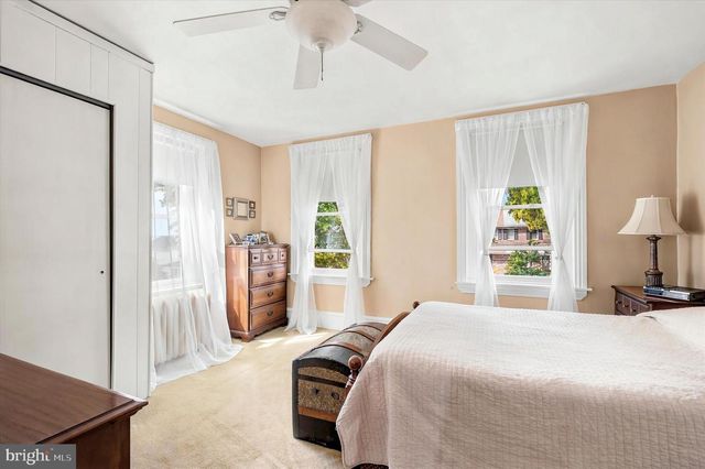 107 W 10TH AVE, Conshohocken, PA 19428