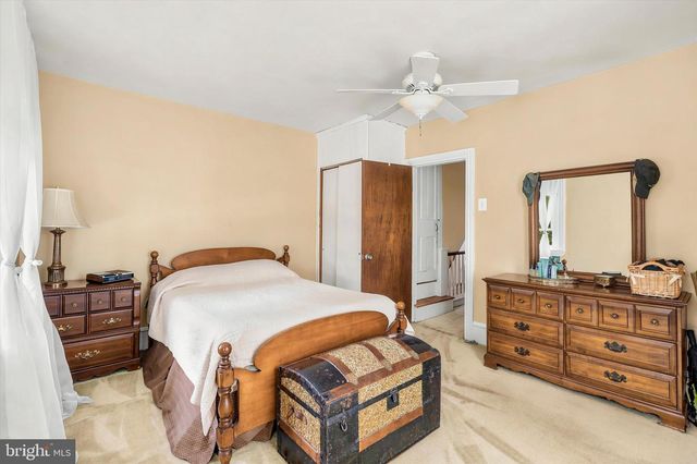 107 W 10TH AVE, Conshohocken, PA 19428