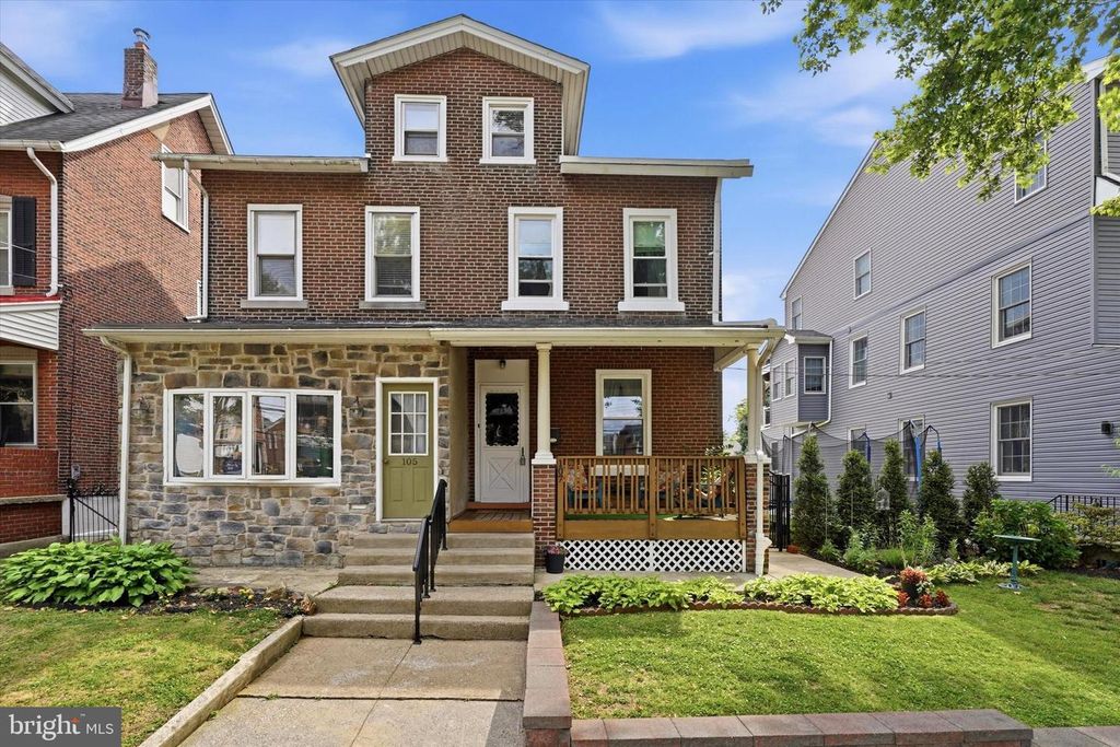 107 W 10TH AVE, Conshohocken, PA 19428