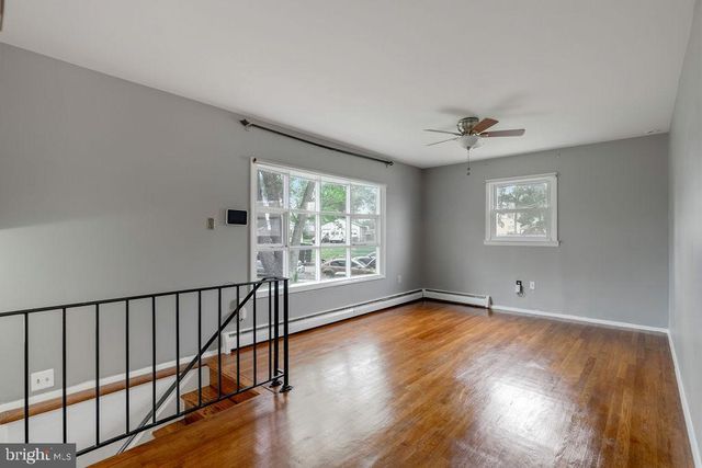 9415 CHATHAM ST, Manassas, VA 20110