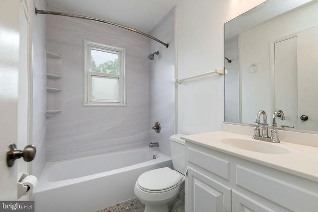 9415 CHATHAM ST, Manassas, VA 20110