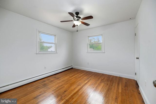 9415 CHATHAM ST, Manassas, VA 20110