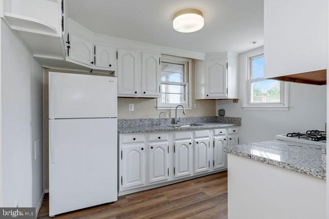 9415 CHATHAM ST, Manassas, VA 20110
