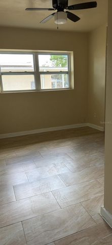 811 S RANDOLPH AVENUE, Kissimmee, FL 34741