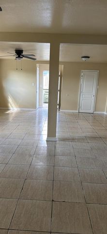 811 S RANDOLPH AVENUE, Kissimmee, FL 34741