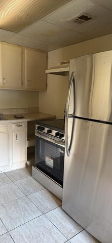 811 S RANDOLPH AVENUE, Kissimmee, FL 34741