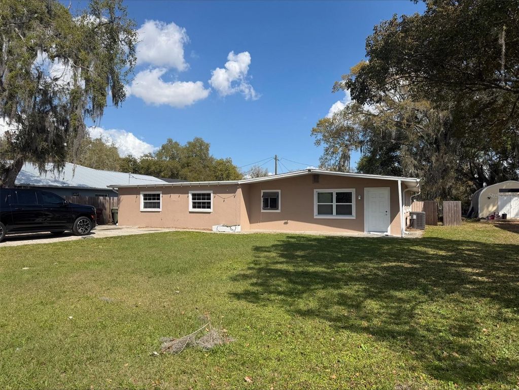 811 S RANDOLPH AVENUE, Kissimmee, FL 34741