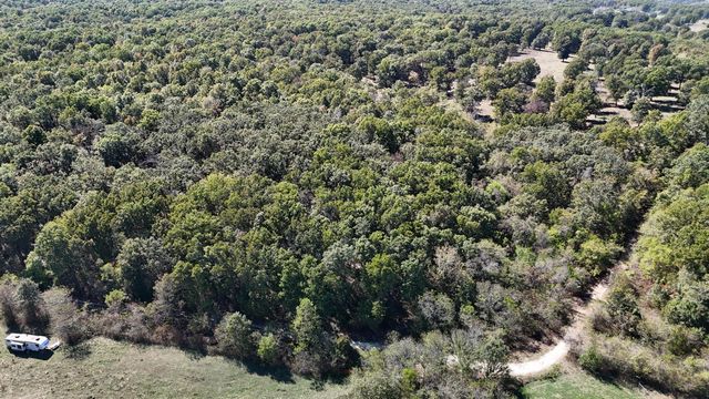 0000 Grape Vine, Marshfield, MO 65706