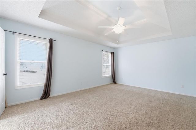 9000 N Oregon Avenue, Kansas City, MO 64154