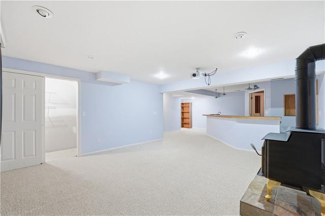 9000 N Oregon Avenue, Kansas City, MO 64154