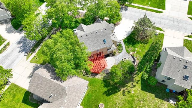 9000 N Oregon Avenue, Kansas City, MO 64154