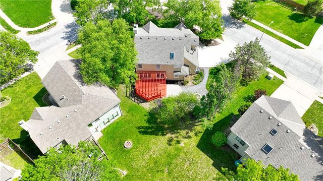 9000 N Oregon Avenue, Kansas City, MO 64154