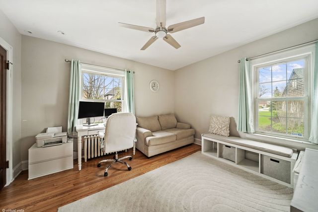 397 S Holly Avenue, Elmhurst, IL 60126