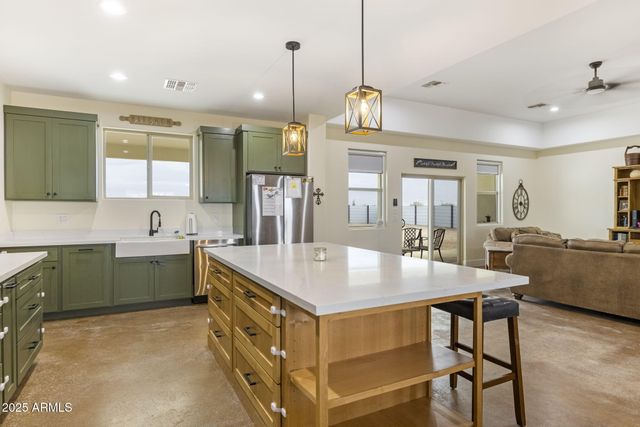 12566 E HOWIE Way, Florence, AZ 85132