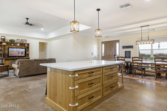 12566 E HOWIE Way, Florence, AZ 85132