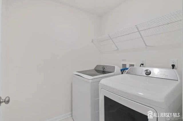 735 Station Road, Dunellen, NJ 08812