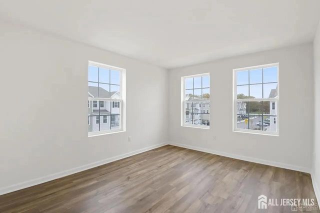 735 Station Road, Dunellen, NJ 08812