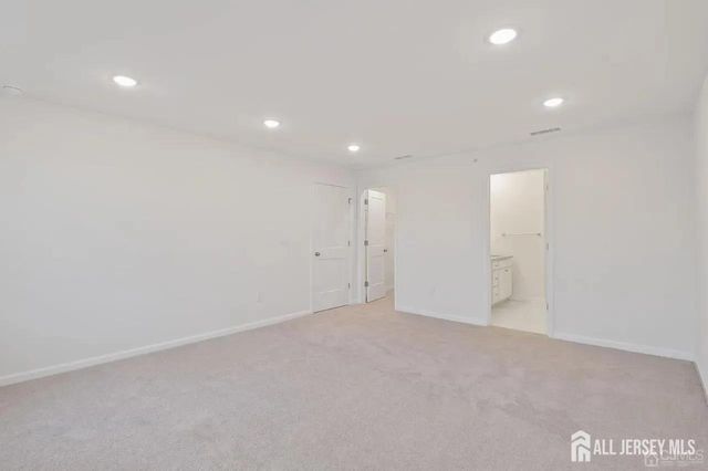 735 Station Road, Dunellen, NJ 08812