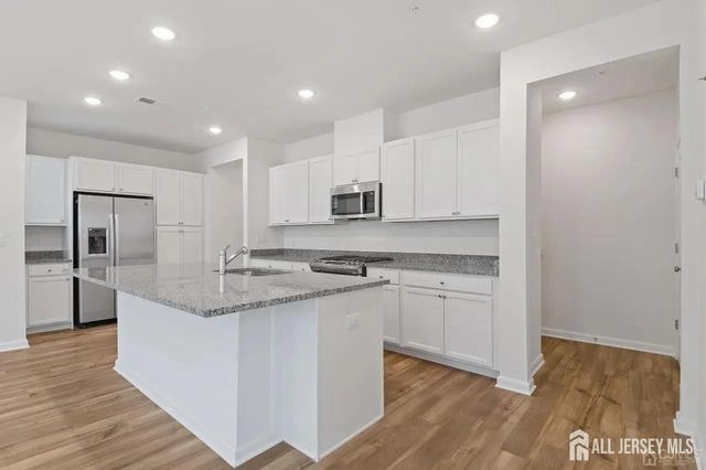 735 Station Road, Dunellen, NJ 08812