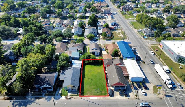 6908 Canal Street, Houston, TX 77011