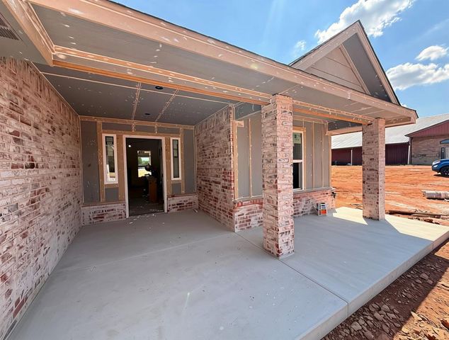 2217 Winter Ridge Road, Blanchard, OK 73010