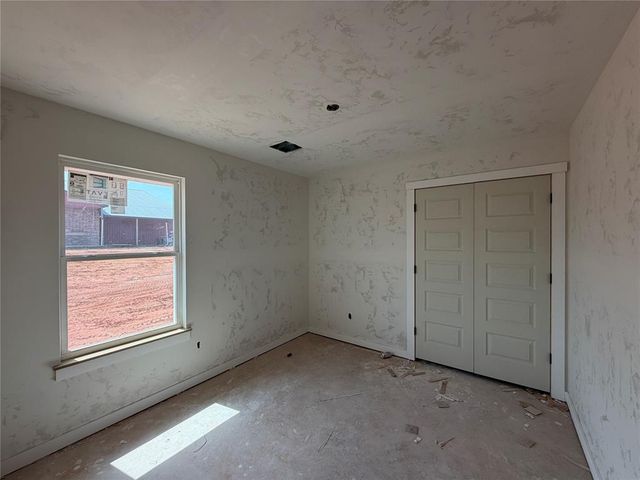 2217 Winter Ridge Road, Blanchard, OK 73010