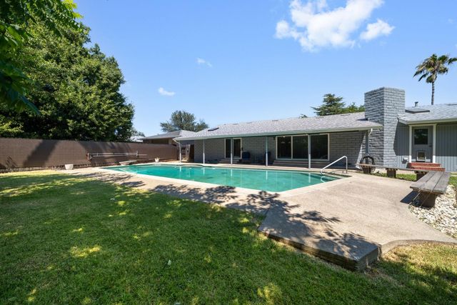 7801 Wonder St, Citrus Heights, CA 95610