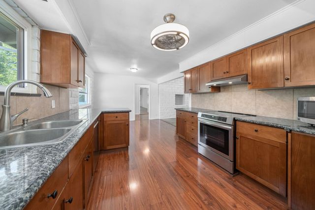 7801 Wonder St, Citrus Heights, CA 95610