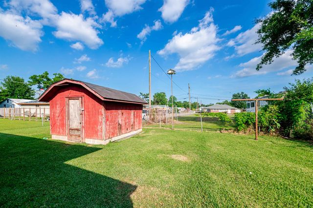 123 Adoue Street, Houma, LA 70360