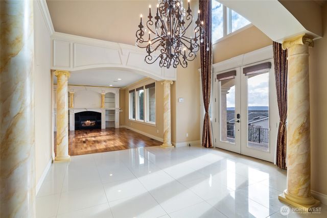 7613 N 10th Street, Tacoma, WA 98406