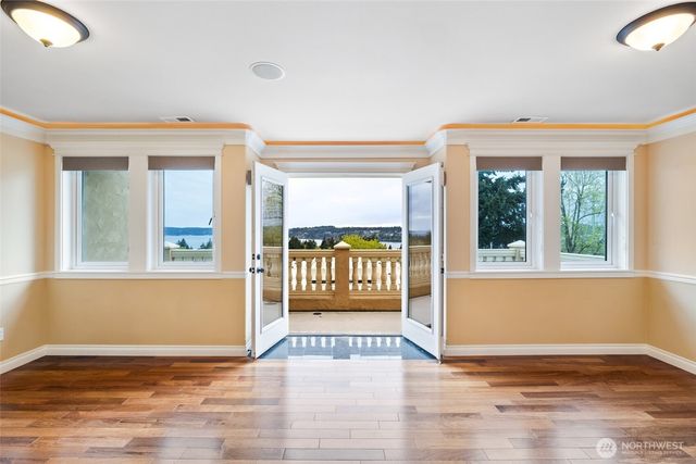 7613 N 10th Street, Tacoma, WA 98406