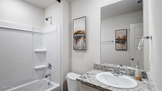 5010 Fox Glen Drive, Jackson, MS 39212