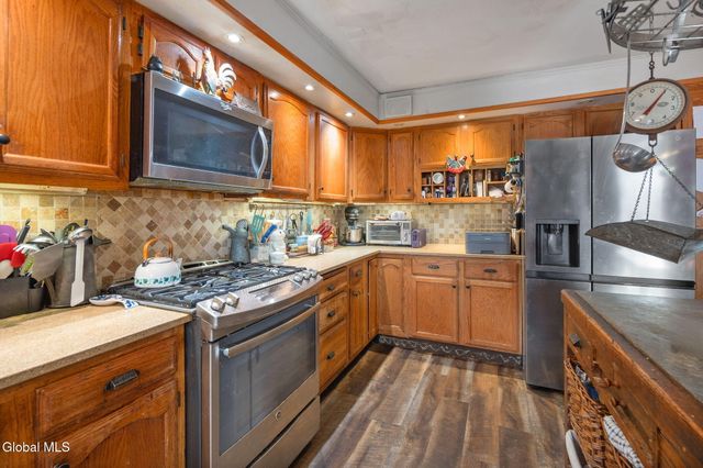 1826 Amsterdam Road, Ballston, NY 12020